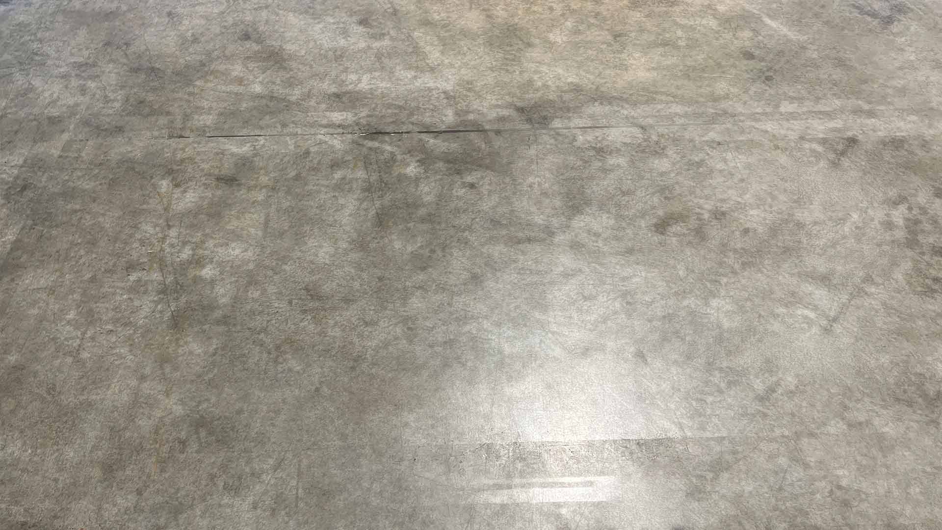 コンクリート床用フロアポリッシャー